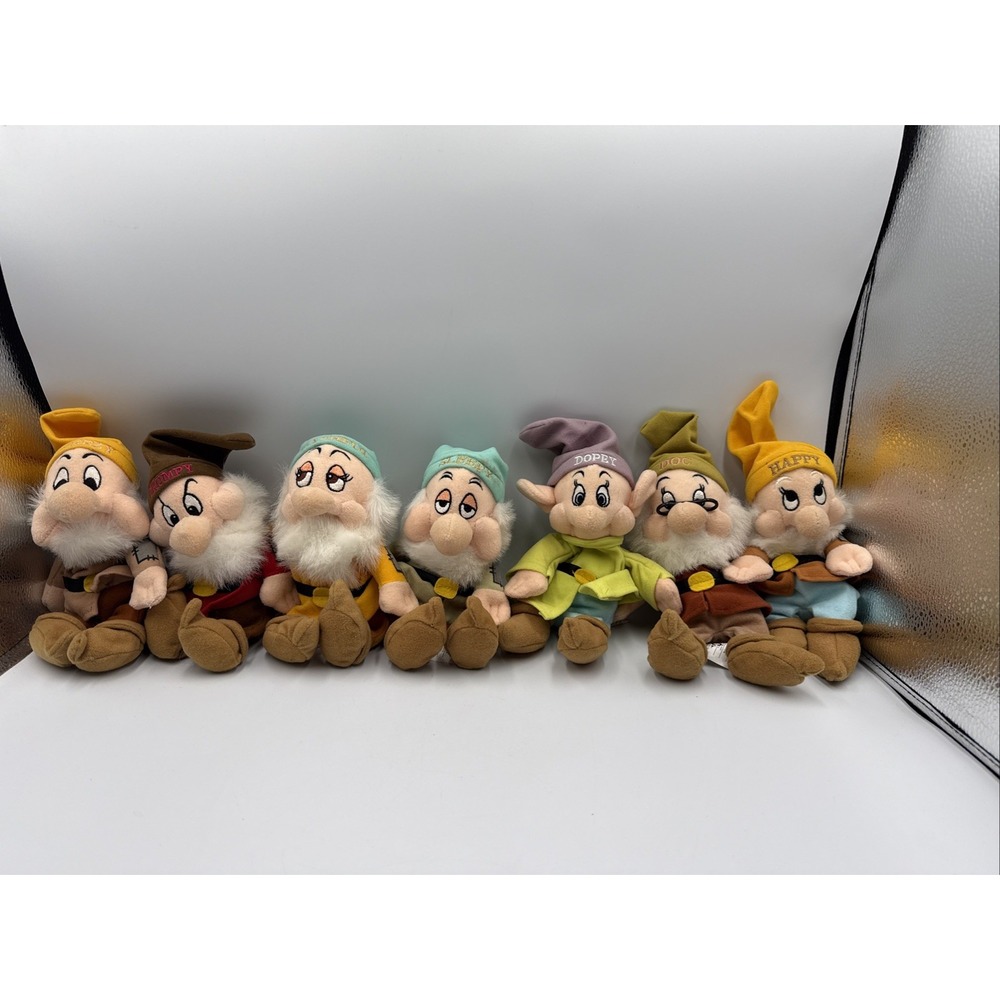 Disney Store Seven Dwarfs 8" Bean Bag Plush Lot Of 7 Dwarves Plush Set